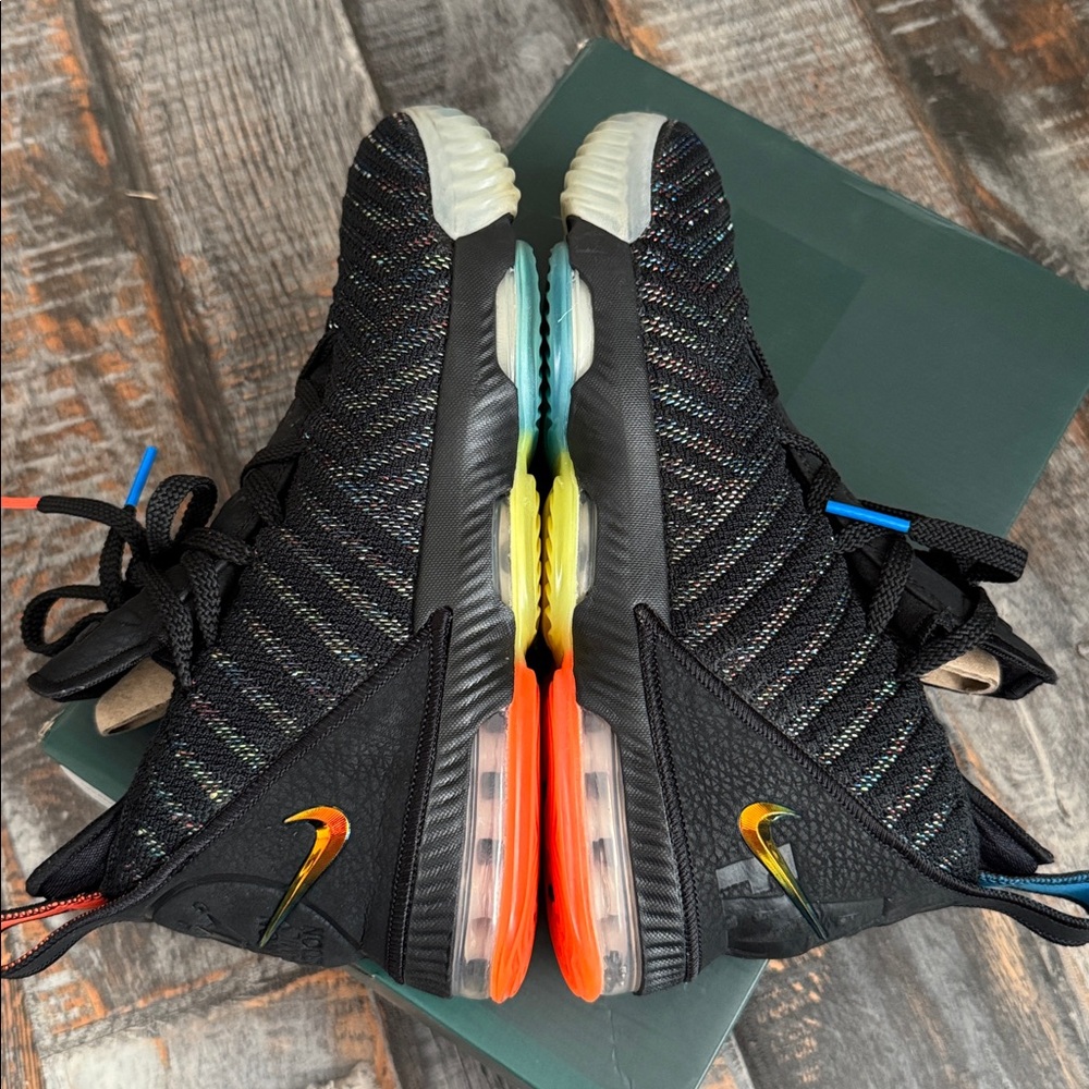 LeBron XVI (GS) I Promise sneakers size youth 7Y - Picture 16 of 16